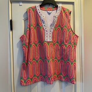 Crown & Ivy Women Sleeveless multicolored Blouse. Size 3X. EUC
